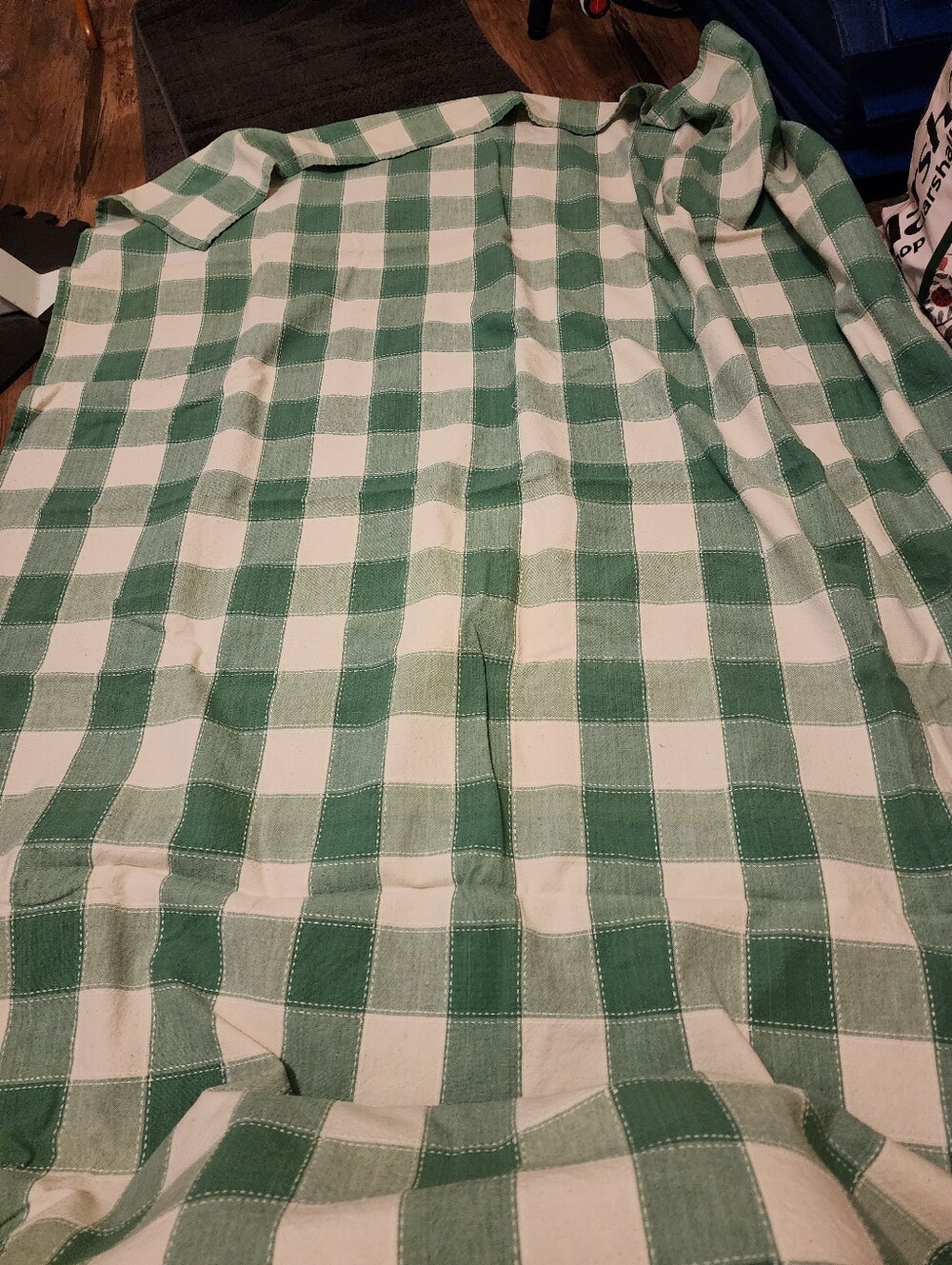 Vintage green and white buffalo checkered cotton table cloth